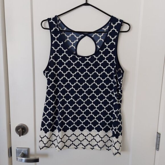 Max Studio Tops - MAX studio tank top